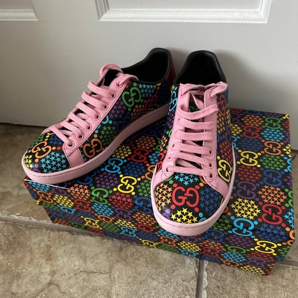Authentic Limited edition Gucci sneakers - Picture 7 of 7